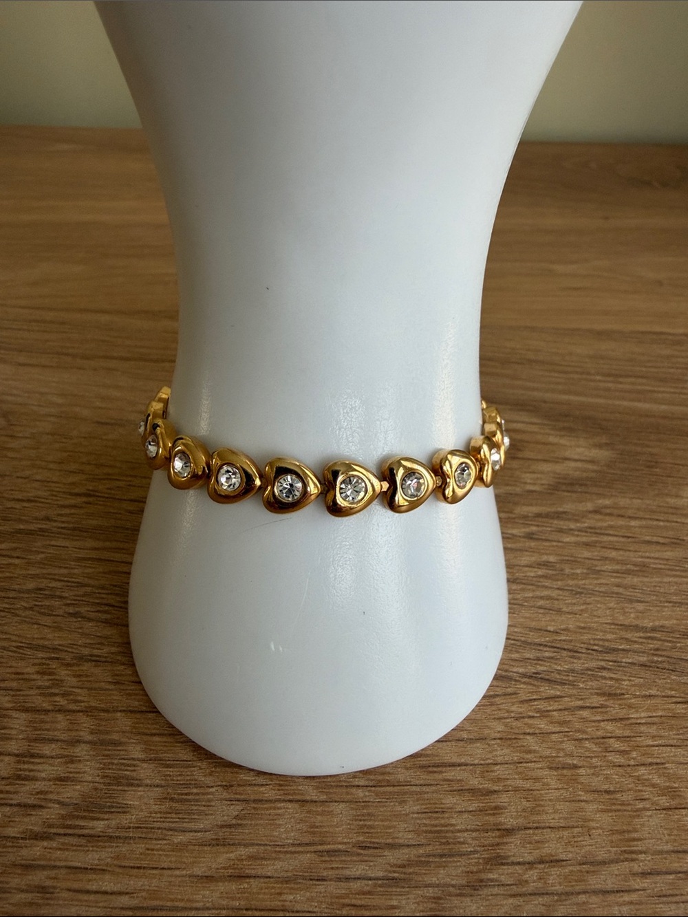 VINTAGE GOLD TONE RHINESTONE HEART LINK BRACELET Tennis Style